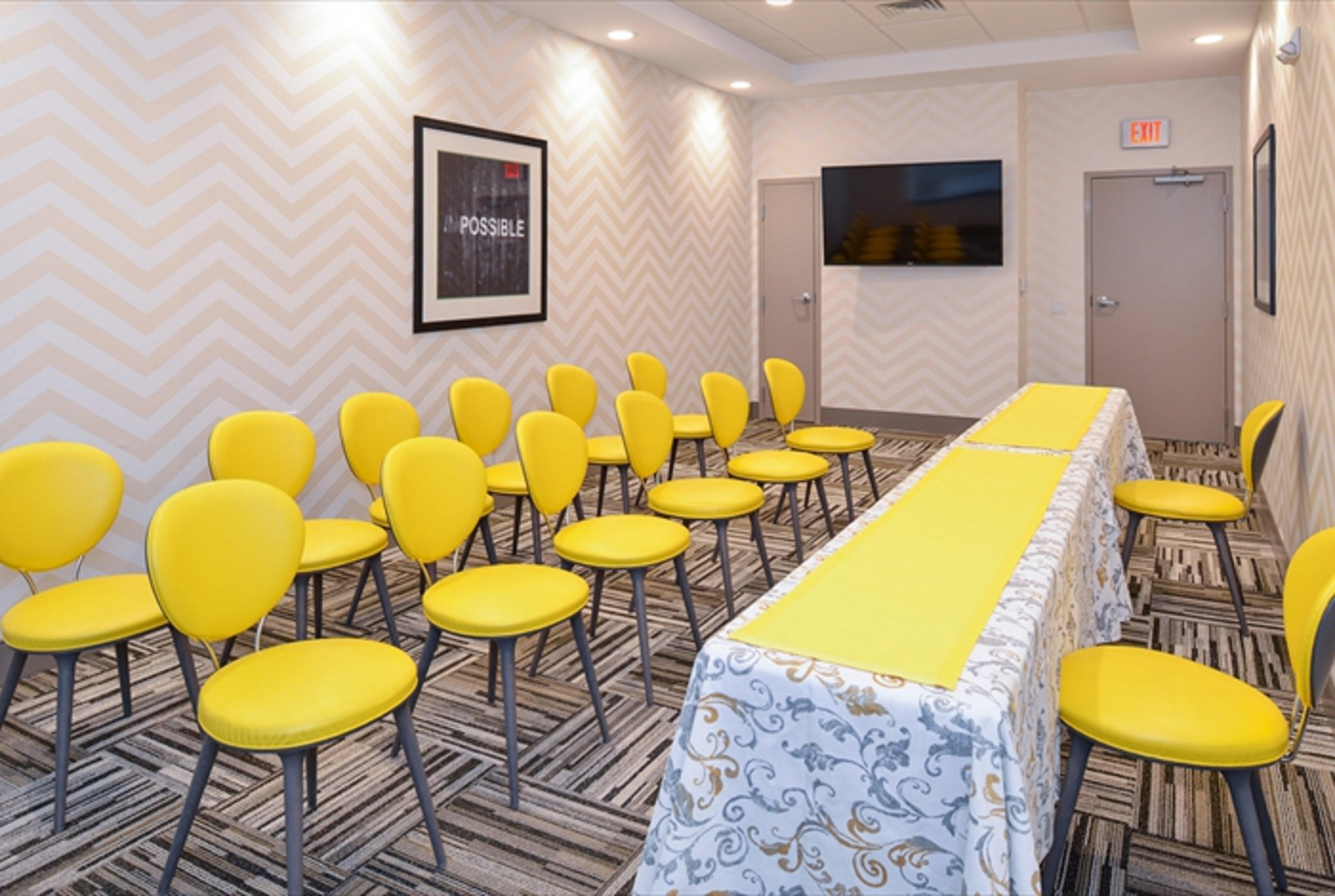Holiday Inn Express & Suites Shippensburg By Ihg Екстериор снимка