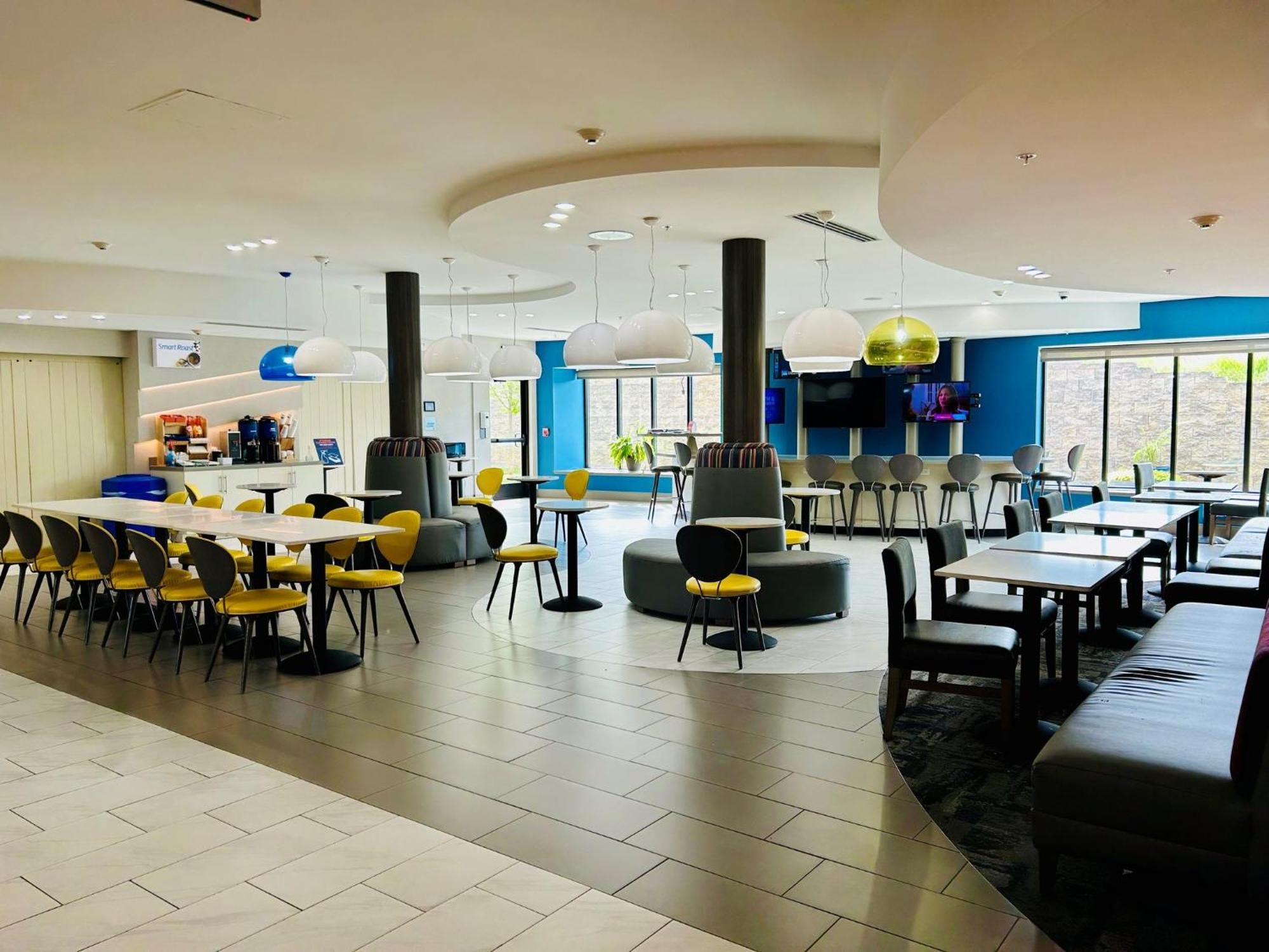 Holiday Inn Express & Suites Shippensburg By Ihg Екстериор снимка