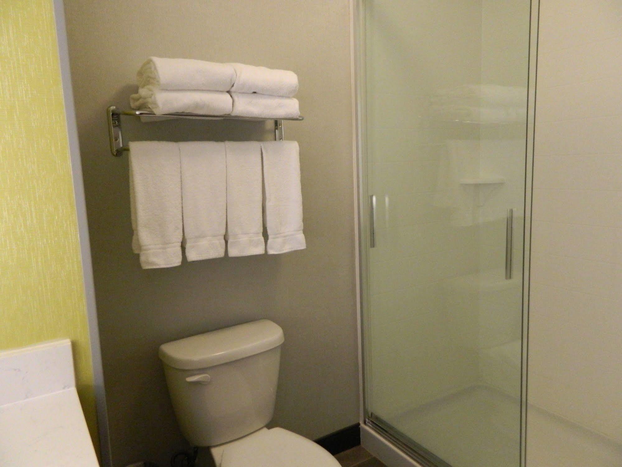 Holiday Inn Express & Suites Shippensburg By Ihg Екстериор снимка